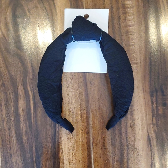 H&M Hairband with Knot - Picture 2 of 4